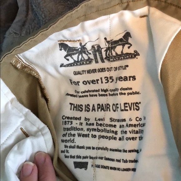 Levi’s cargo shorts - Picture 5 of 8